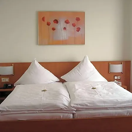 Panorama Am Frankenstein Hotel 3*